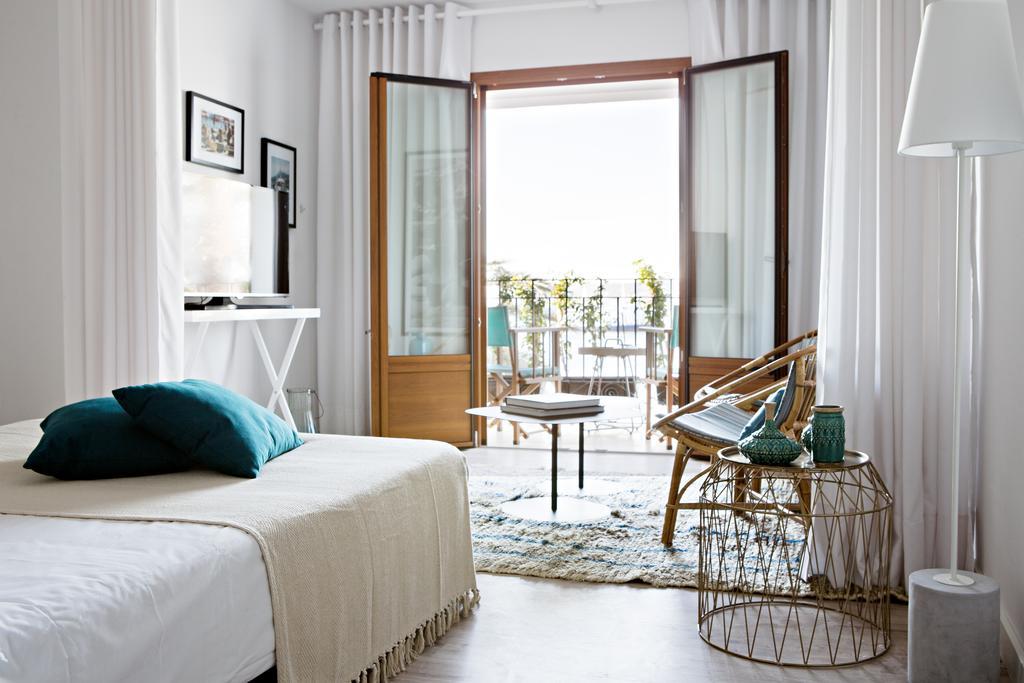 Cbbc Suites Port Vell Ibiza